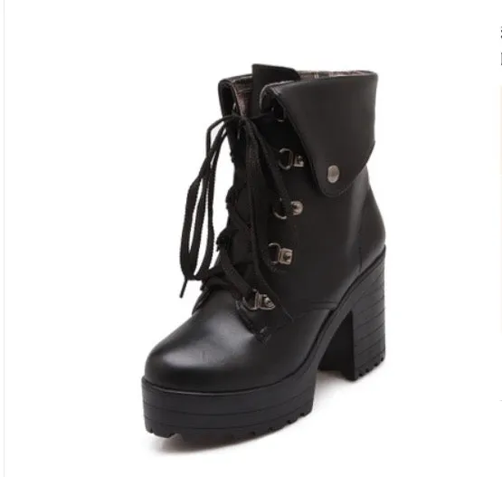 British Style Chunky Heel Short Tube Martin Boots