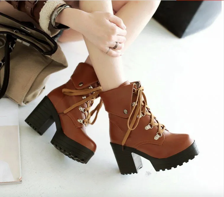 British Style Chunky Heel Short Tube Martin Boots