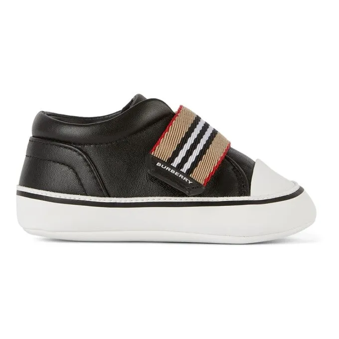 BURBERRY Baby Black Icon Stripe Strap Slip-on Sneakers