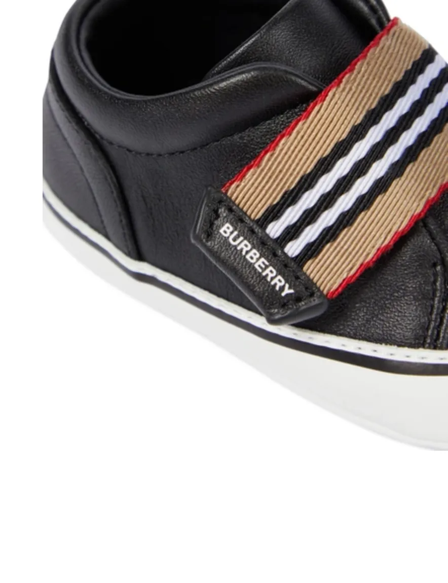 BURBERRY Baby Black Icon Stripe Strap Slip-on Sneakers