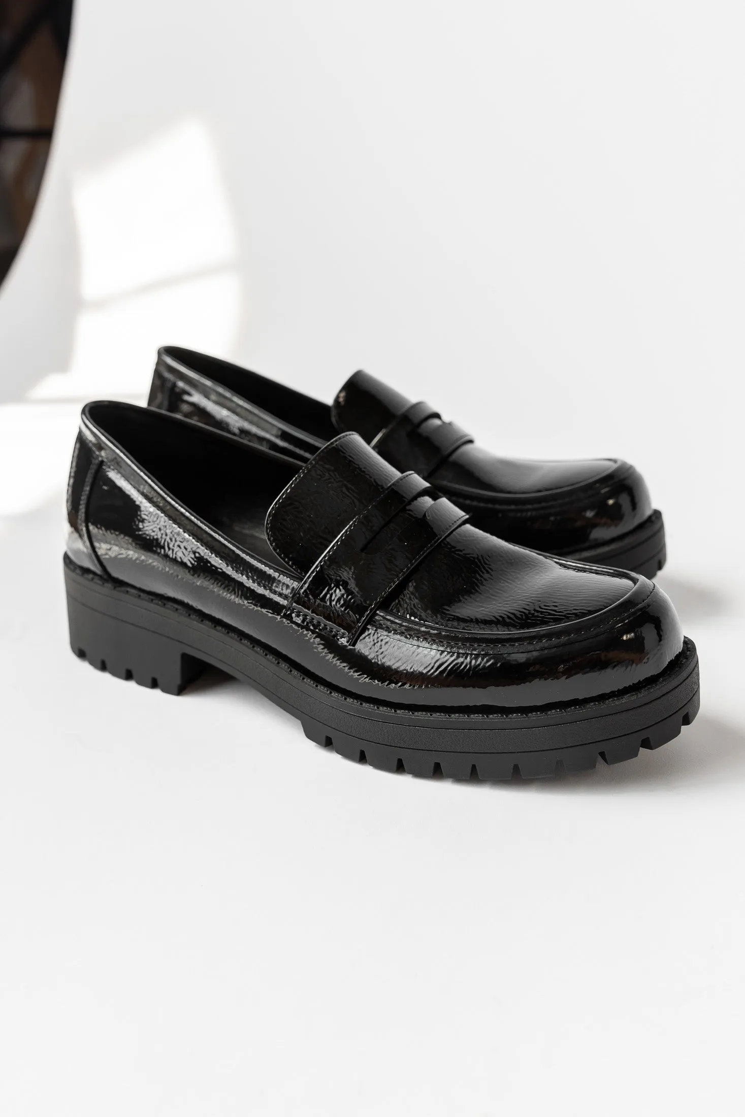 Chinese Laundry Voidz Patent Loafer - Final Sale