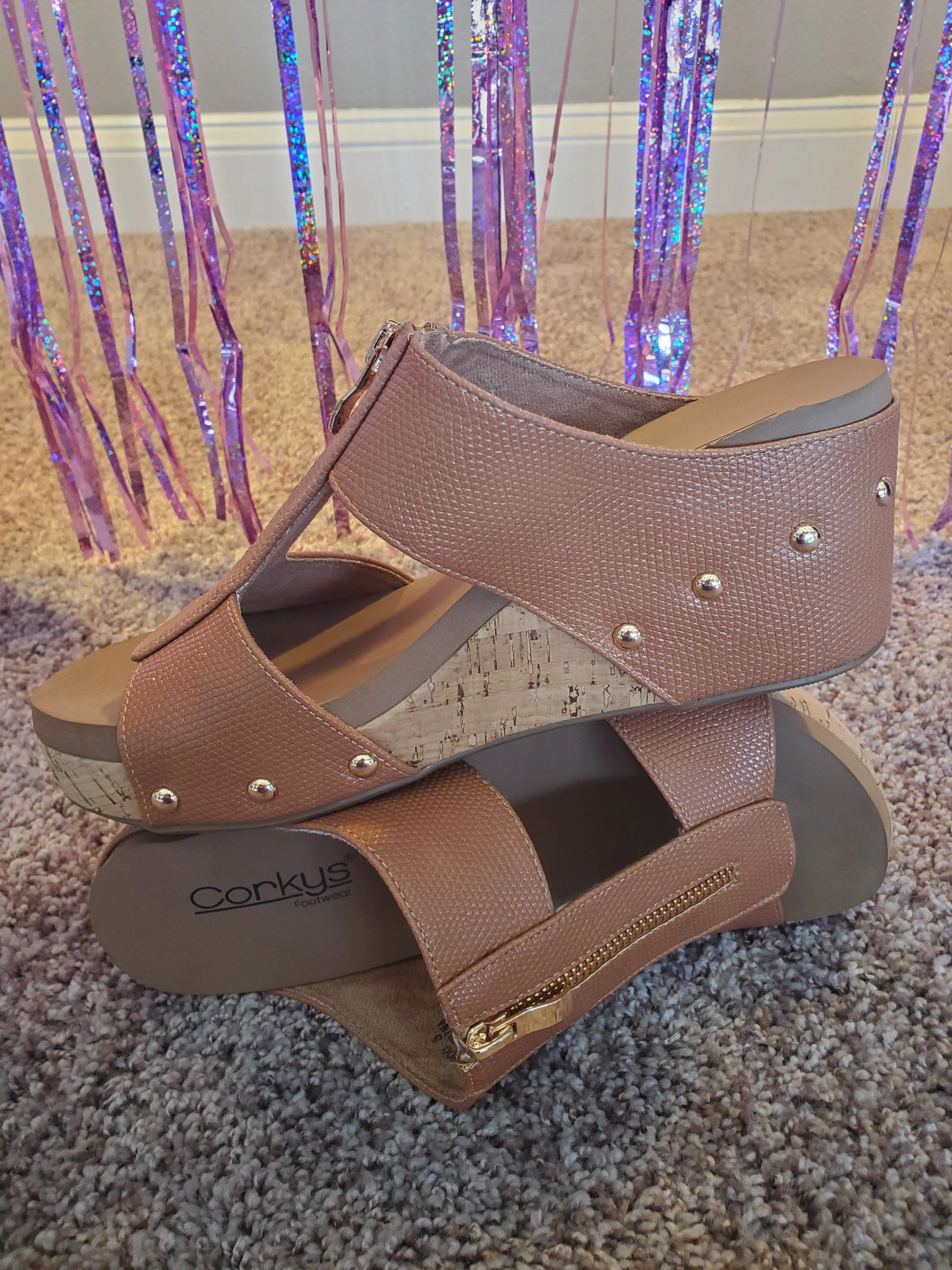 Corky's Taboo Wedge - Cognac