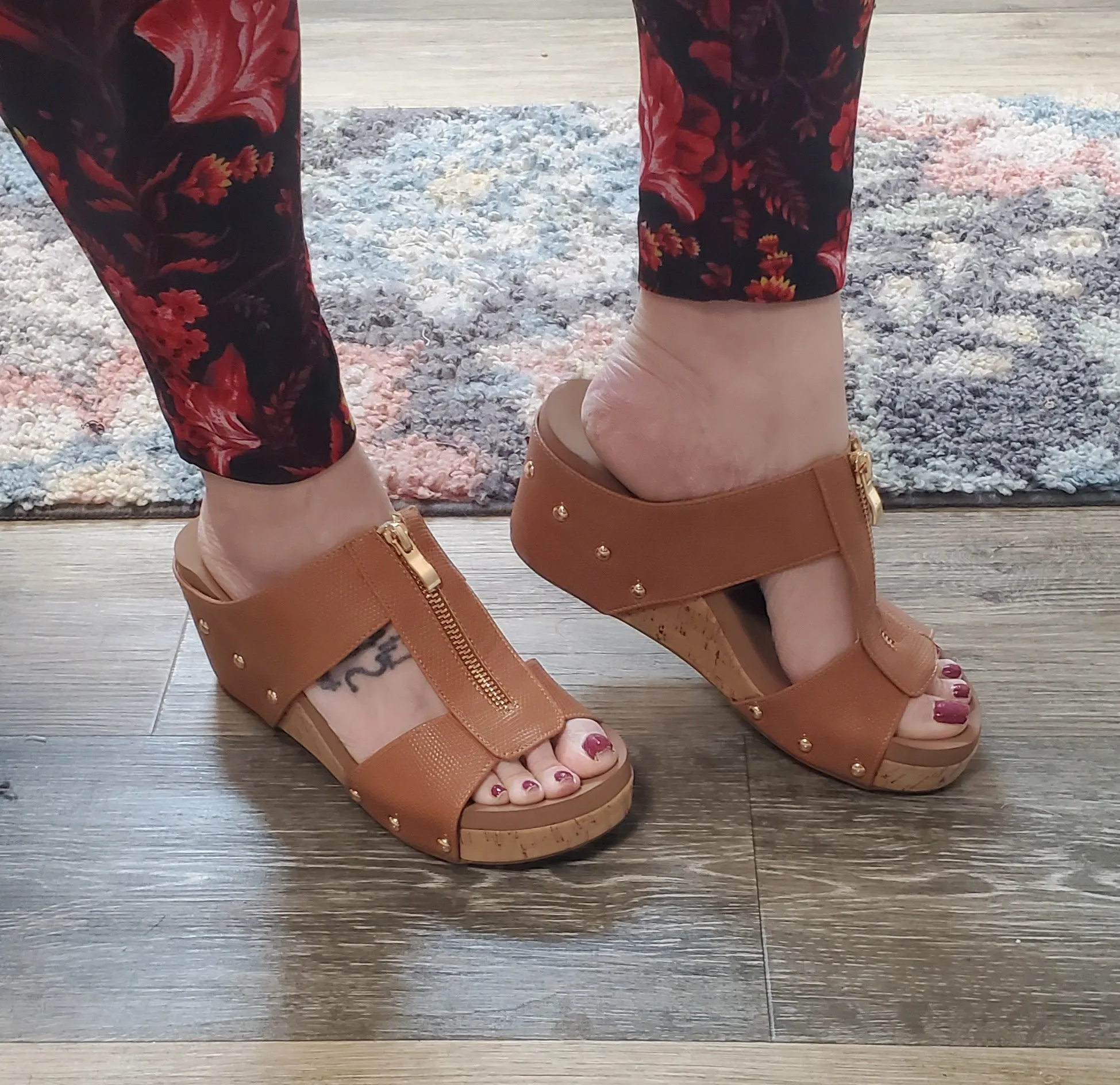 Corky's Taboo Wedge - Cognac