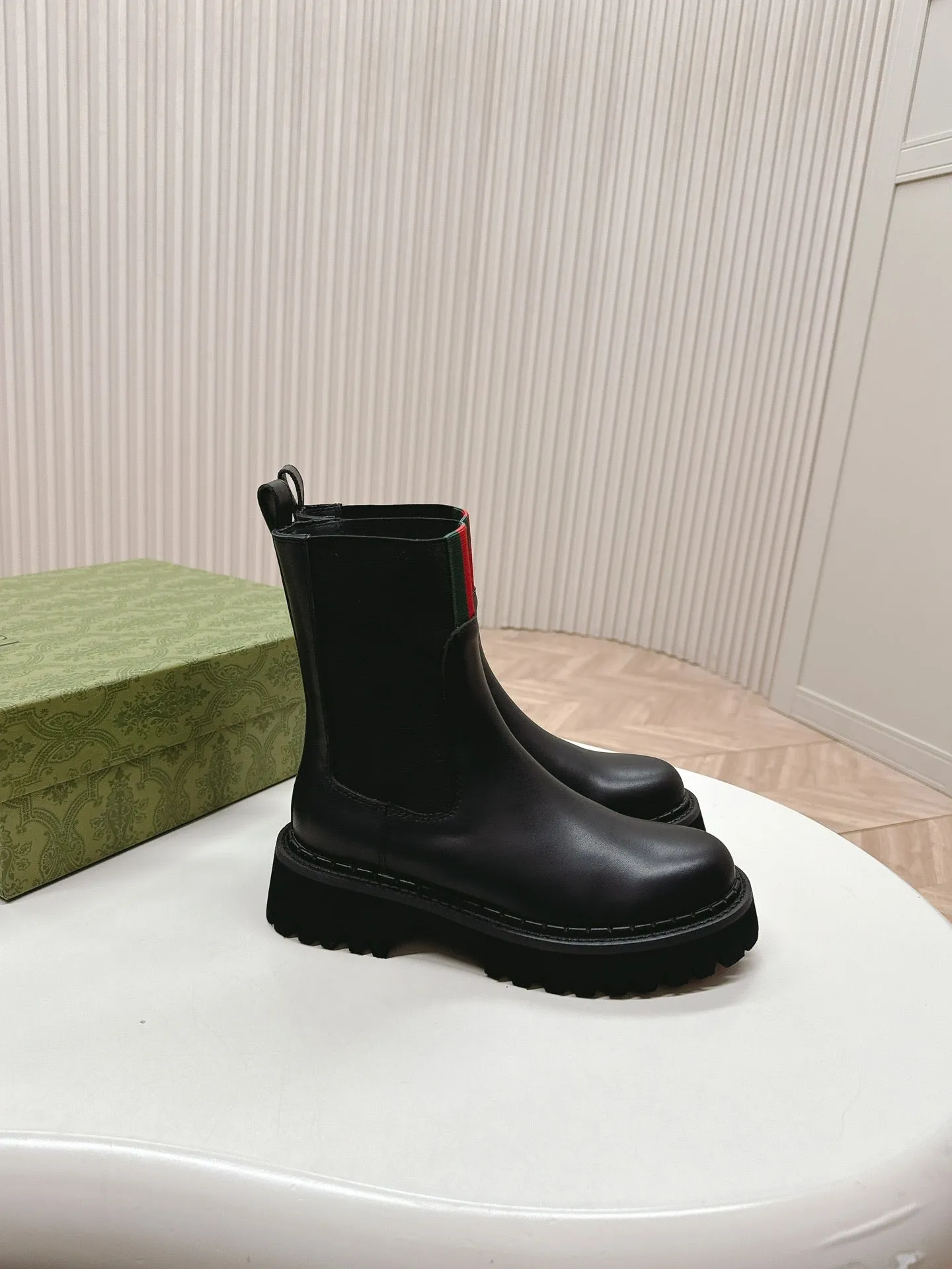 GG CLASSIC MARTIN BOOTS IN BLACK IMPORTED CALFSKIN